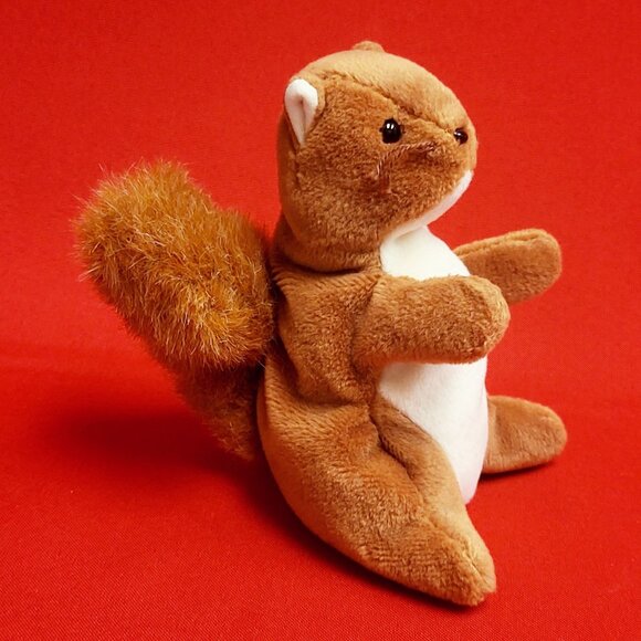 Ty Beanie Babies Nuts The Squirrel 1996 Animal Plush Stuff Toy - Picture 13 of 13